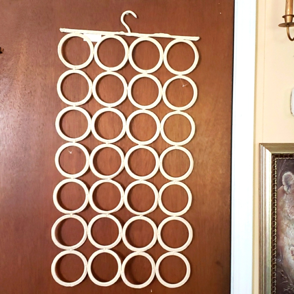 IKEA 28 Scarf Belts Tie Holder closet